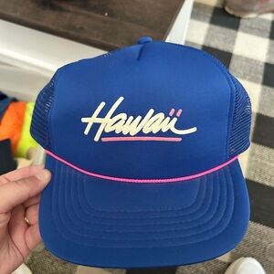 Various trucker hats